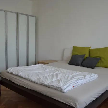 Bright & Eco-friendly * Pozsony