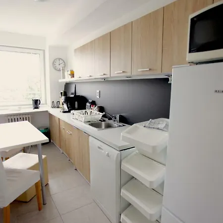 Bright & Eco-friendly * Pressburg