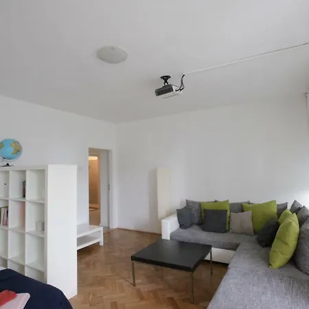 Apartman Bright & Eco-friendly *