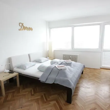 Bright & Eco-friendly *